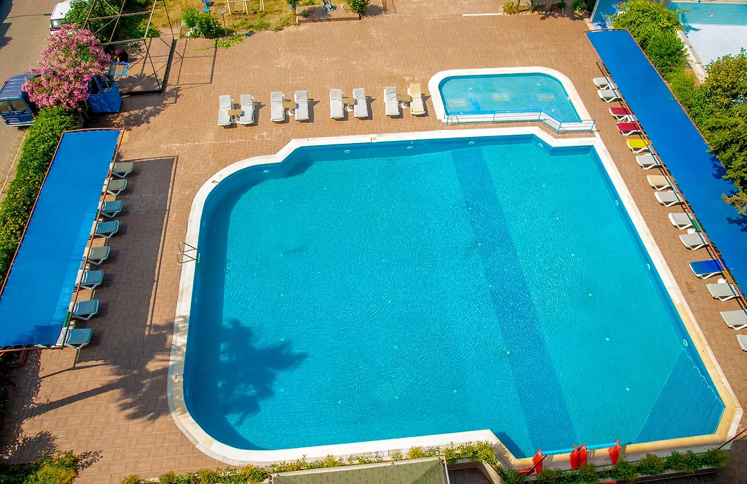 Grand Bahama Beach Hotel-1